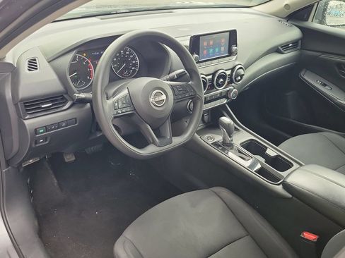 Used 2024 Nissan Sentra S FWD image 15