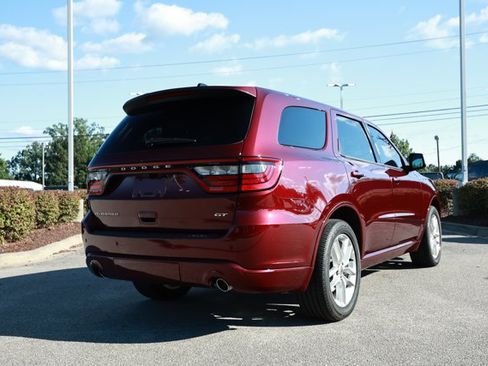 Used 2024 Dodge Durango GT RWD image 6