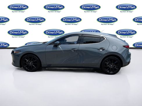 Used 2019 MAZDA MAZDA3 Hatchback w/ Premium Package FWD image 4