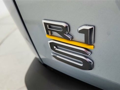 Used 2023 Rivian R1S Launch Edition image 18