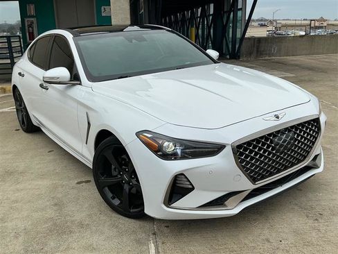 Used 2019 Genesis G70 2.0T Advanced w/ Sport Package image 7