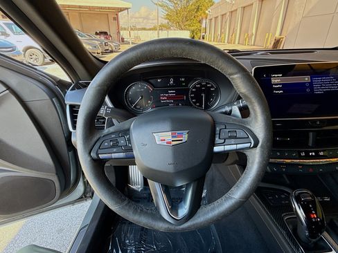 Used 2023 Cadillac CT5 Sport w/ Climate Package image 10