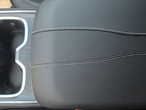 New 2026 GMC Acadia Elevation w/ Super Cruise Package FWD image 32