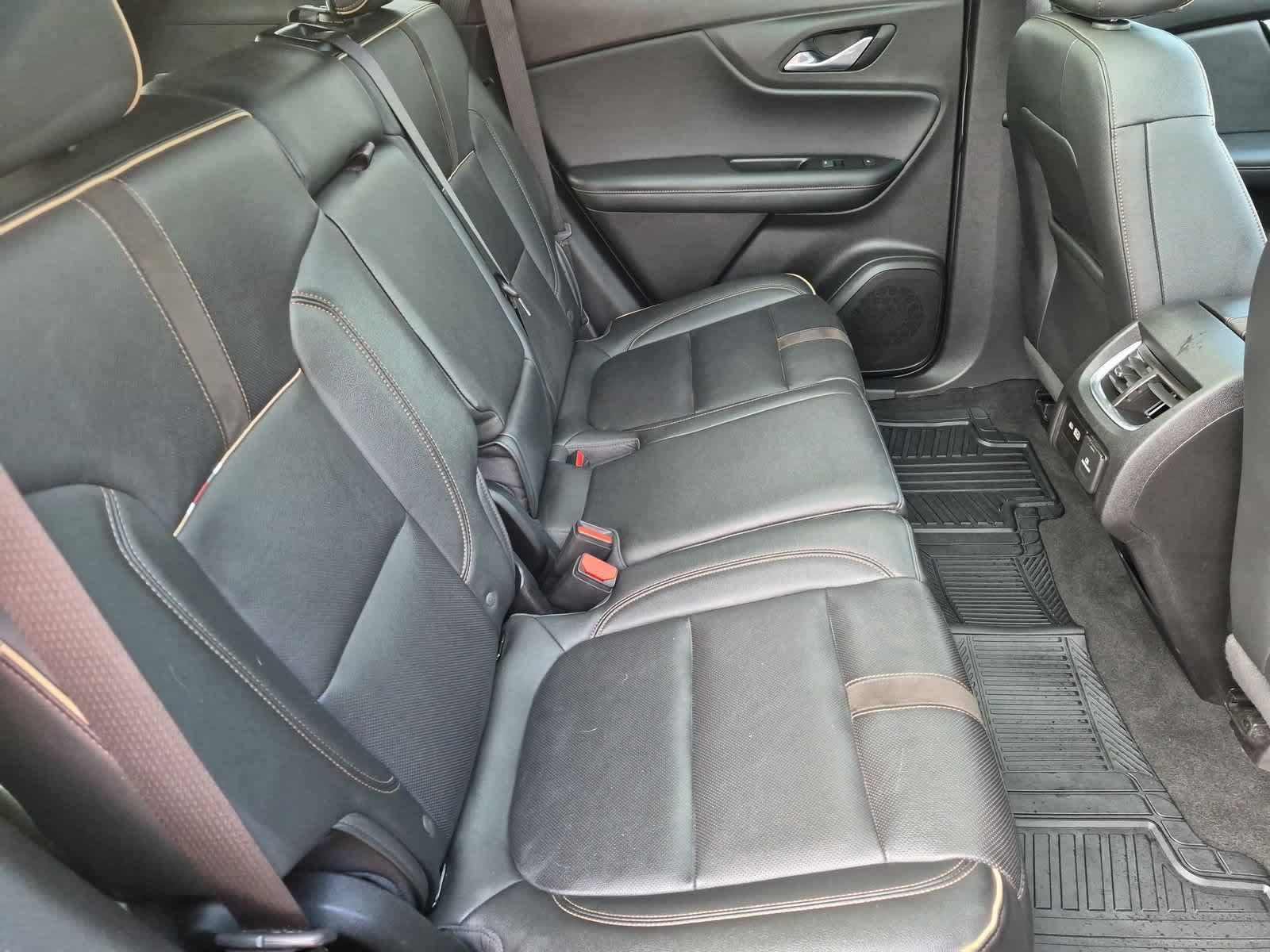 Used 2019 Chevrolet Blazer Premier w/ Sun and Wheels Package AWD/4WD image 21