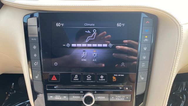 Used 2022 INFINITI QX50 Luxe AWD/4WD image 18