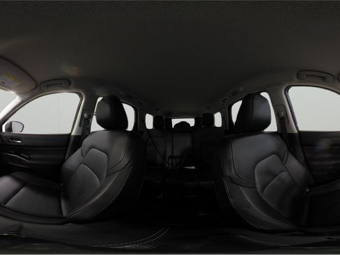 Used 2025 Nissan Pathfinder SL FWD image 29