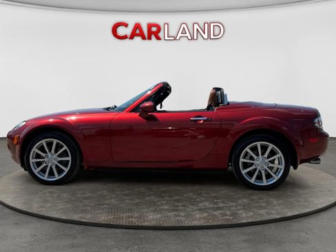 Used 2008 MAZDA MX-5 Miata Grand Touring w/ Premium Pkg RWD image 2