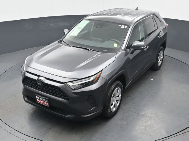 Certified 2025 Toyota RAV4 LE AWD/4WD image 36