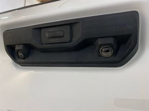Used 2025 Chevrolet Silverado 2500 LT AWD/4WD image 87