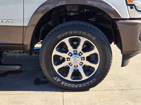 Used 2024 RAM 2500 Limited image 34