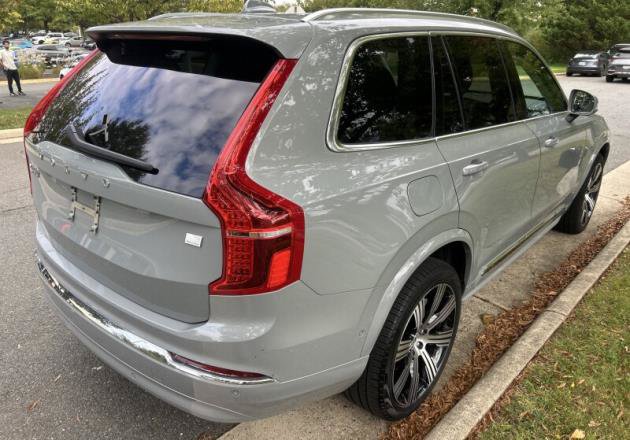 Used 2024 Volvo XC90 T8 Plus AWD/4WD image 3