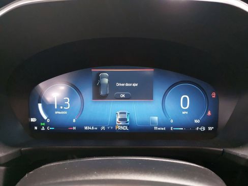 Used 2025 Ford Escape Platinum w/ Premium Technology Package image 19