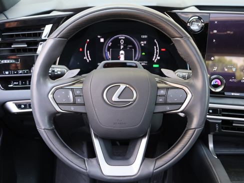 Used 2024 Lexus RX 350 w/ Convenience Package AWD/4WD image 18