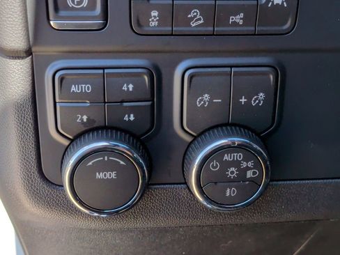 New 2026 Chevrolet Tahoe Z71 image 17