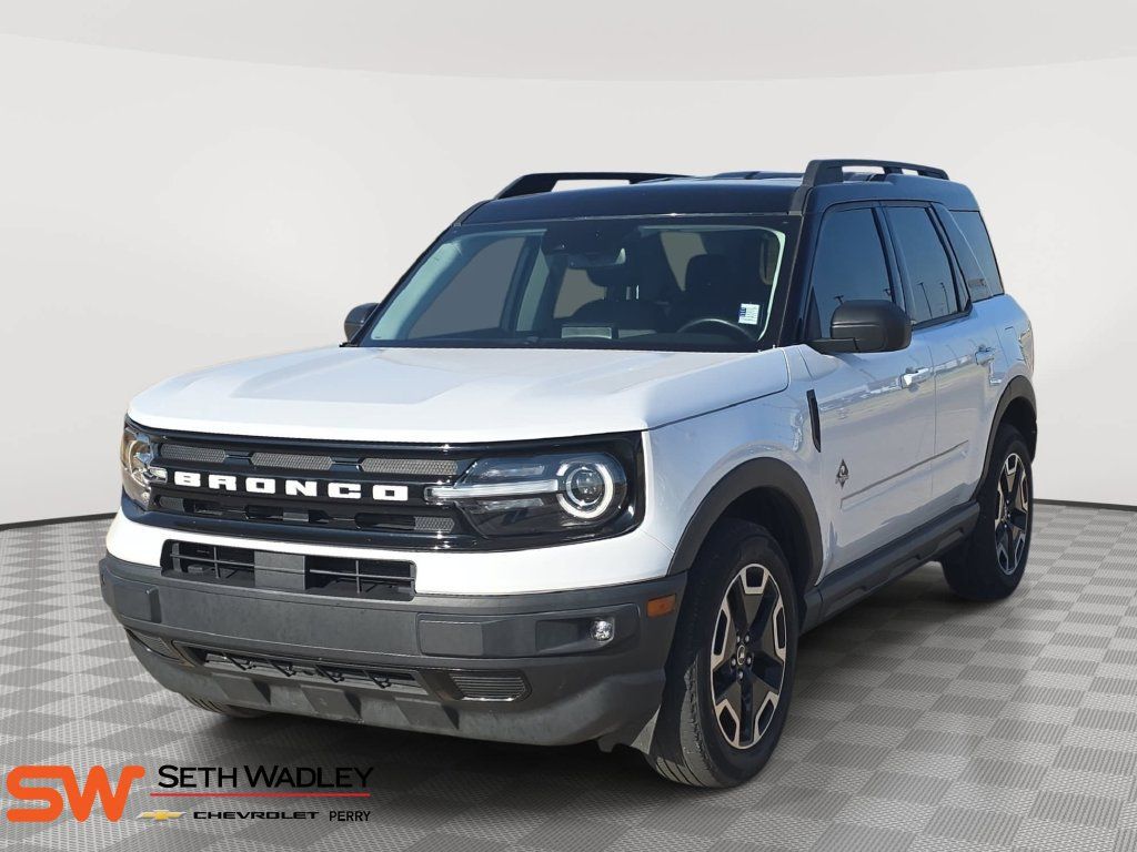 Used 2021 Ford Bronco Sport Outer Banks AWD/4WD image 3