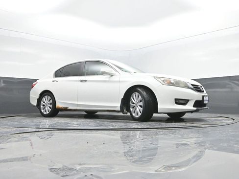 Used 2014 Honda Accord EX-L image 30