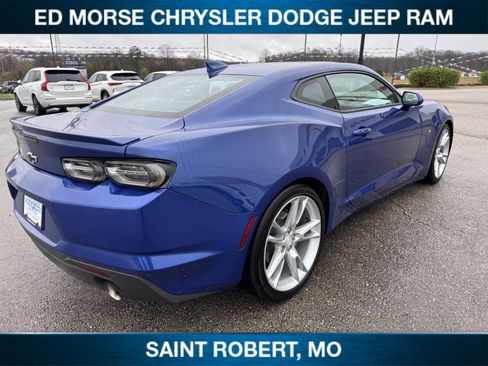 Used 2020 Chevrolet Camaro LT w/ RS Package image 5