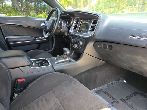 Used 2019 Dodge Charger Scat Pack w/ Plus Group RWD image 14
