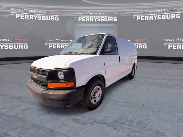 Used 2016 Chevrolet Express 2500 RWD image 4