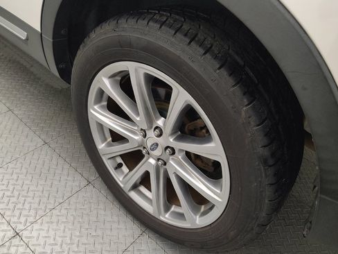 Used 2017 Ford Explorer Limited FWD image 31