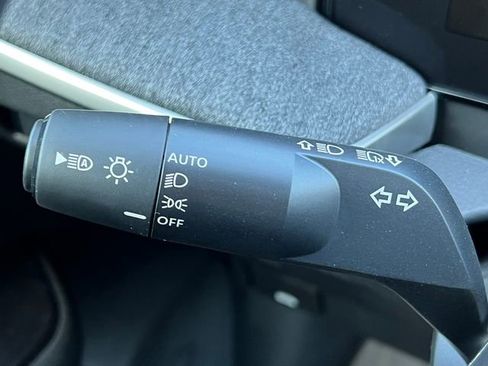 New 2026 Nissan Kicks S image 14