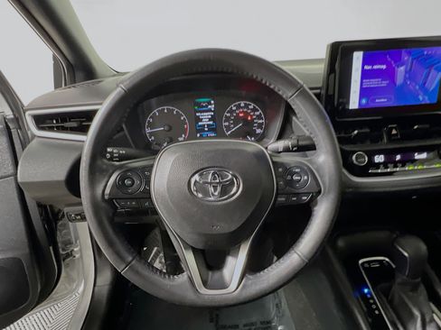 Used 2023 Toyota Corolla SE image 18