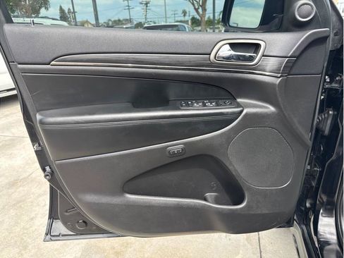 Used 2019 Jeep Grand Cherokee Limited X RWD image 13