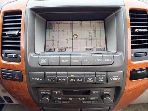 Used 2004 Lexus GX 470 image 21