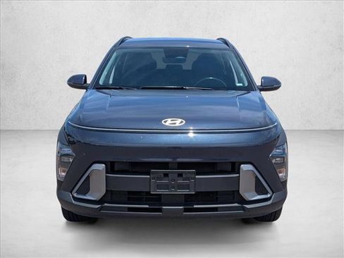 Used 2024 Hyundai Kona SEL FWD image 2