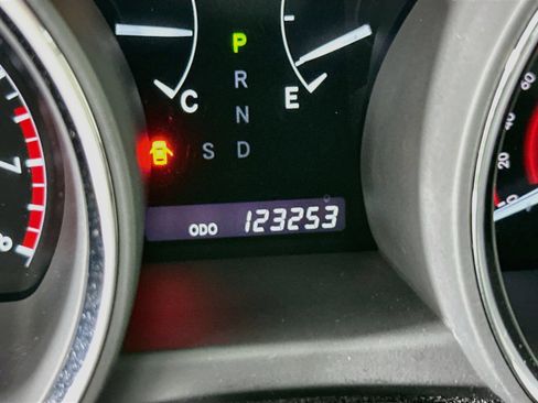 Used 2013 Toyota Highlander Limited AWD/4WD image 12