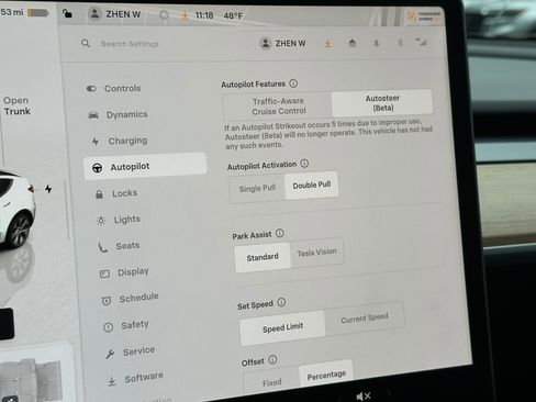 Used 2022 Tesla Model Y Long Range image 28