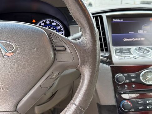 Used 2012 INFINITI G37 Convertible w/ Premium Pkg RWD image 11