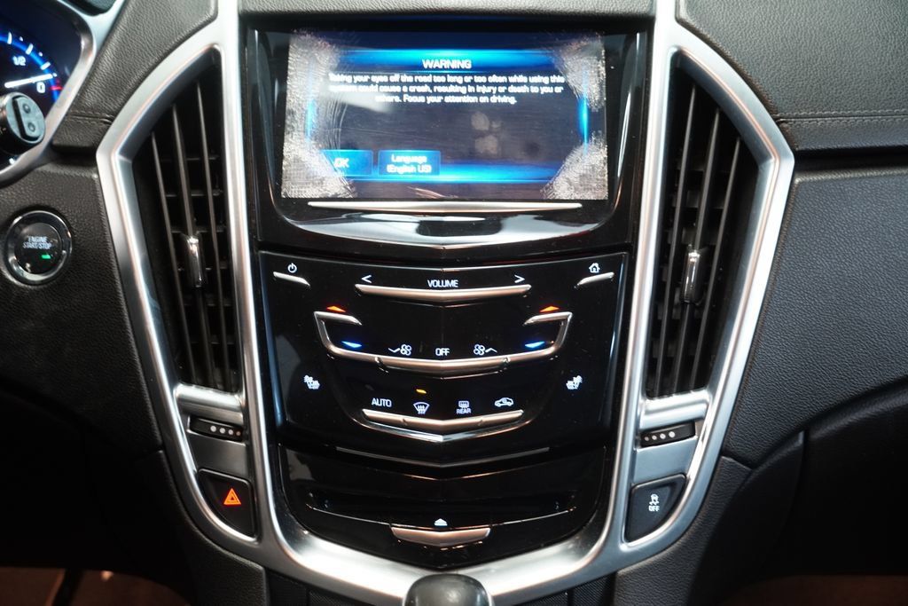 Used 2015 Cadillac SRX FWD image 19