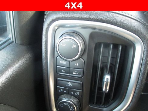 Used 2019 Chevrolet Silverado 1500 LT image 22