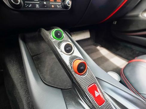 Used 2020 Ferrari 812 Superfast RWD image 76