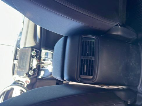 Used 2021 Honda CR-V Special Edition image 28