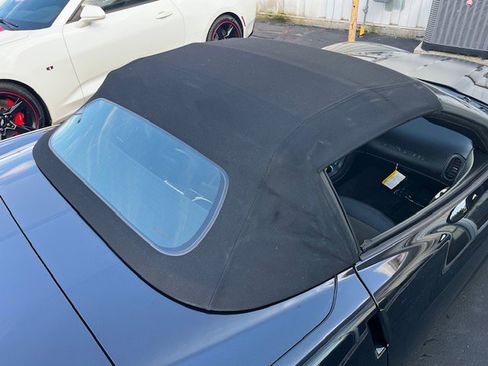 Used 2012 Chevrolet Corvette Grand Sport w/ 3LT Preferred Equipment Group image 17