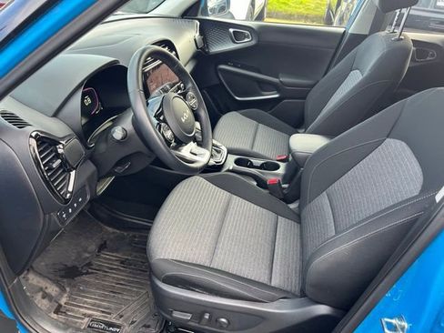 Certified 2024 Kia Soul EX image 14