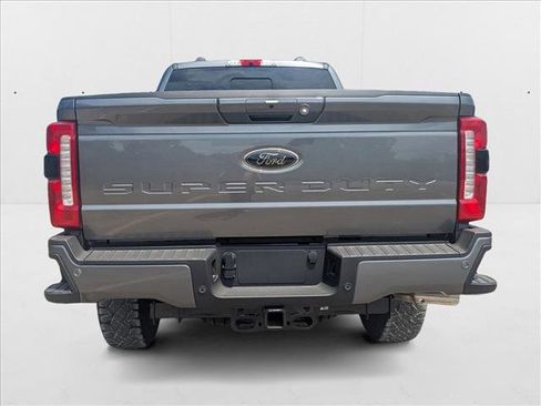 New 2025 Ford F350 Lariat w/ Lariat Ultimate Package image 6