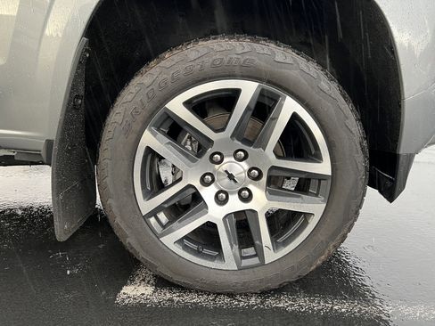 Used 2023 Chevrolet Colorado Z71 w/ Z71 Convenience Package 2 image 10