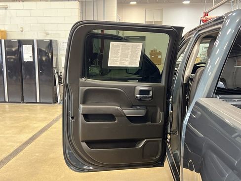 Used 2017 Chevrolet Silverado 1500 LT w/ LPO, Black Pack image 32