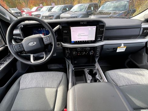 New 2026 Ford F250 XLT w/ XLT Premium Package image 5