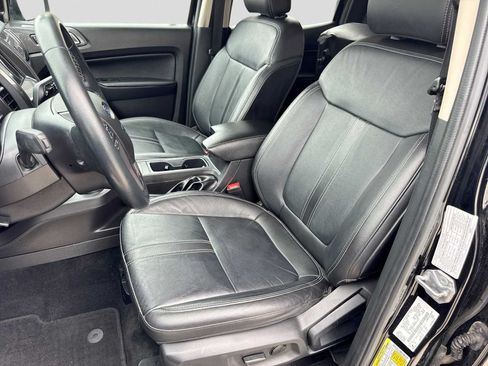 Used 2023 Ford Ranger Lariat w/ Equipment Group 501A High AWD/4WD image 12
