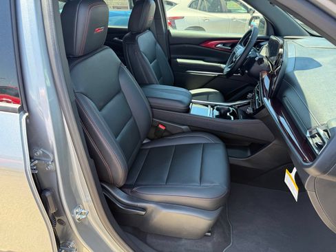 New 2026 Chevrolet Traverse Z71 w/ Driver Confidence Package AWD/4WD image 31