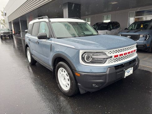 New 2025 Ford Bronco Sport Heritage w/ Convenience Package AWD/4WD image 1