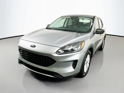 Used 2022 Ford Escape SE FWD image 3