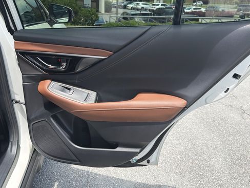 Used 2020 Subaru Outback Touring XT AWD/4WD image 17