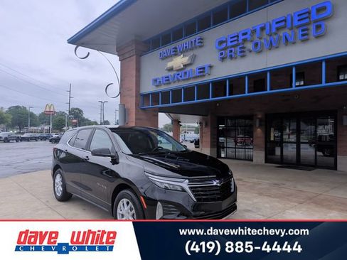 Used 2024 Chevrolet Equinox LT w/ LPO, Cargo Package FWD image 1