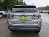 Used 2022 Jeep Compass Latitude image 5