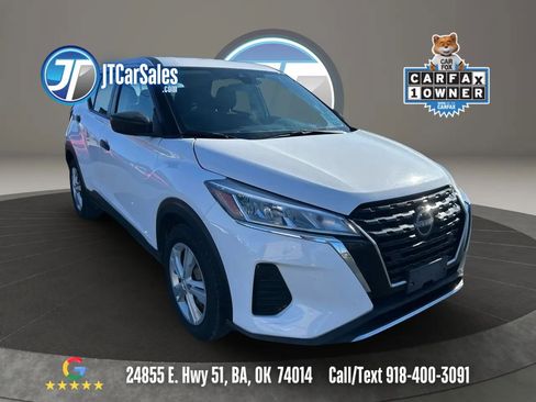 Used 2023 Nissan Kicks S FWD image 1